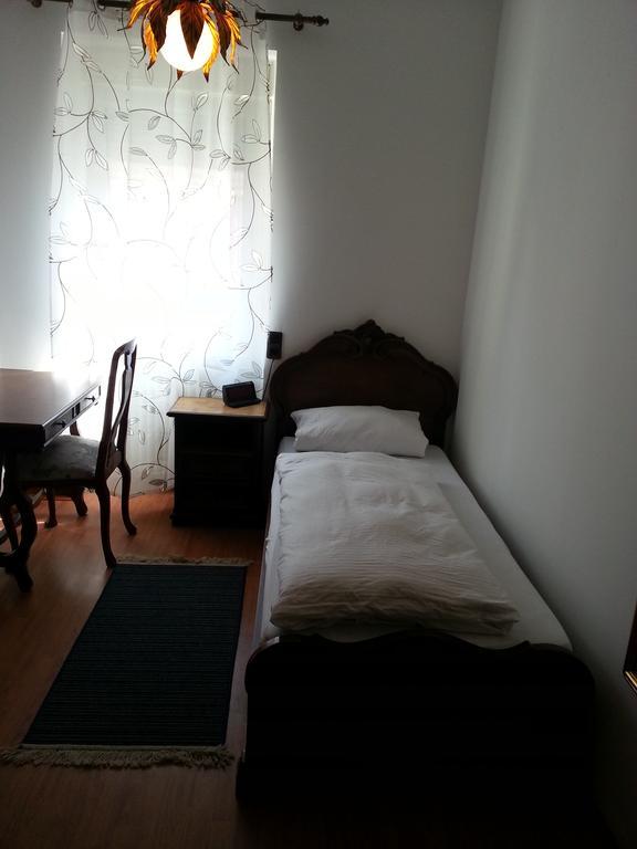 Hotel Dorfschenke Pirmasens Chambre photo