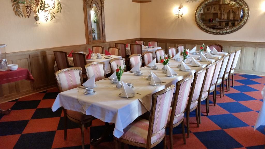 Hotel Dorfschenke Pirmasens Extérieur photo